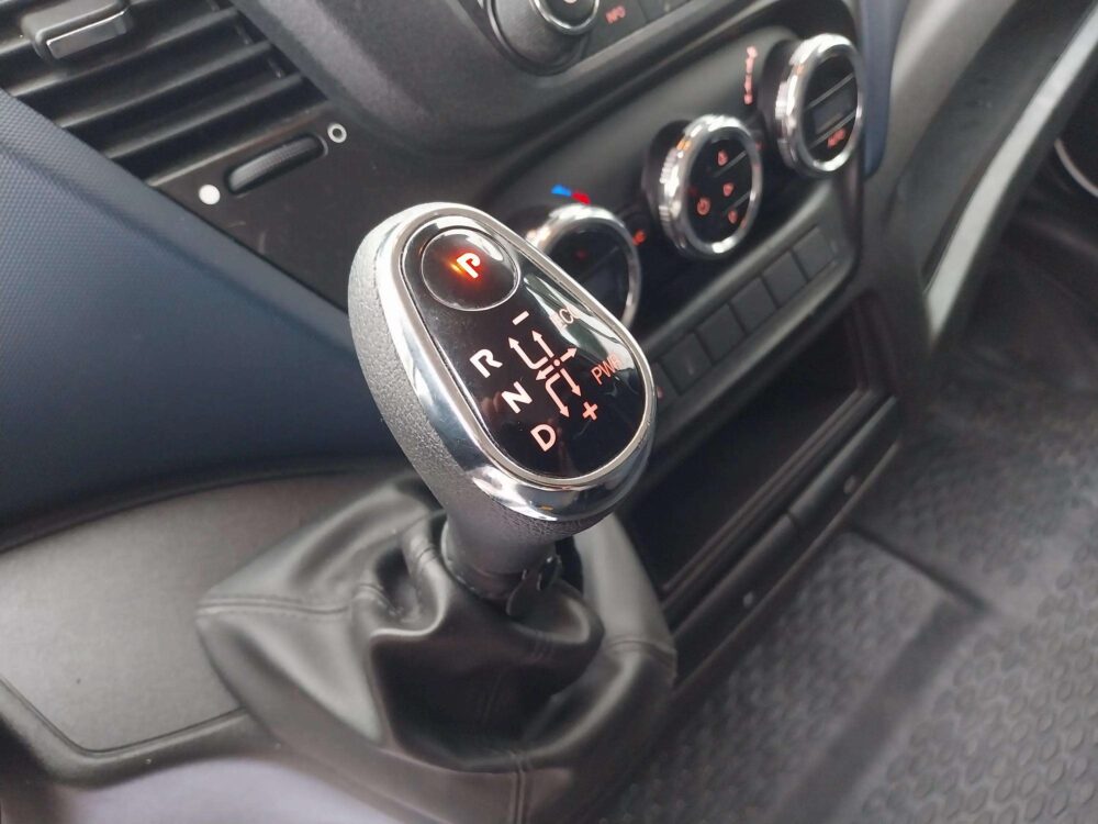 IVECO  35S16  2.3D  155 CV   Automático