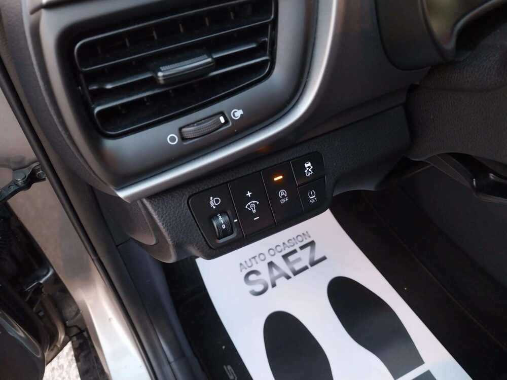 Kia Stonic  1.2  84 CV  Concept