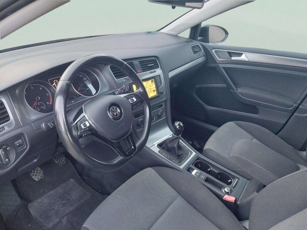 Volkswagen Golf VII  1.6 TDi  110 CV  Bluemotion