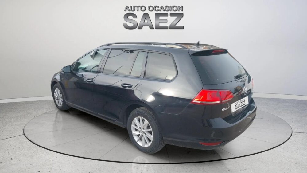 Volkswagen Golf VII  1.6 TDi  110 CV  Bluemotion