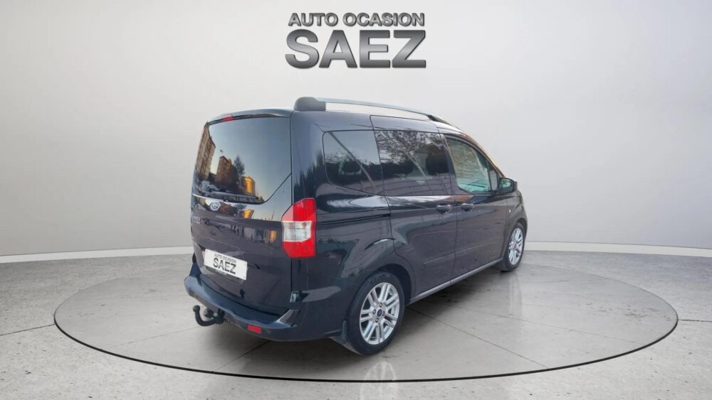 Ford Tourneo Courier  1.5 TDCi   95 CV  Doble pta lateral.