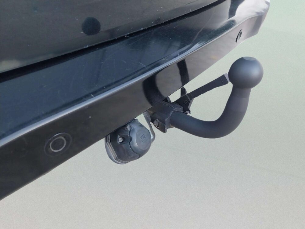 Ford Tourneo Courier  1.5 TDCi   95 CV  Doble pta lateral.