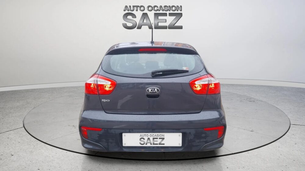 Kia Rio .1.2  85 CV Tech