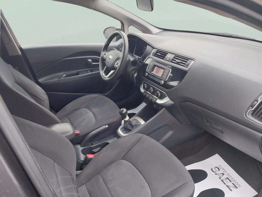 Kia Rio .1.2  85 CV Tech