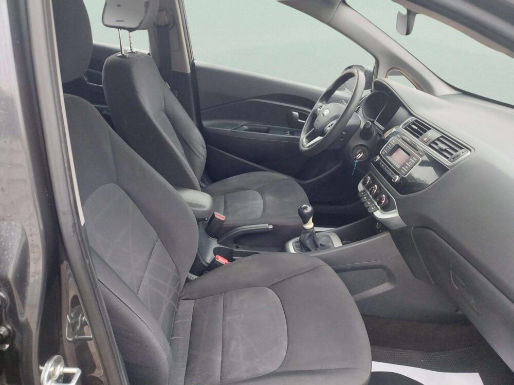Kia Rio .1.2  85 CV Tech