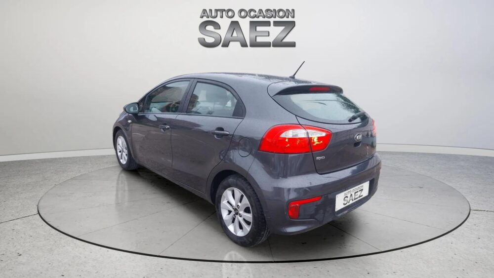 Kia Rio .1.2  85 CV Tech
