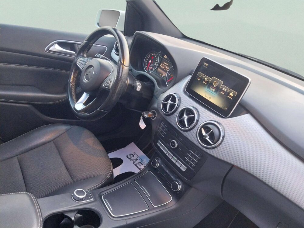 Mercedes B 180 CDi Urban Automático