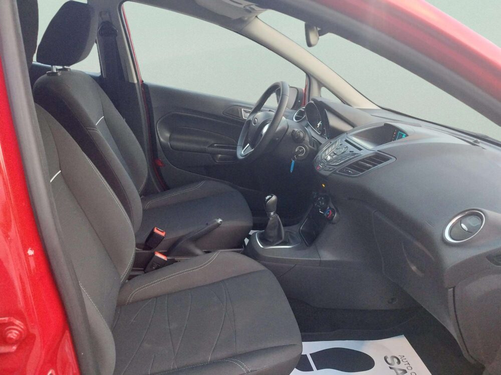 Ford Fiesta 1.2 Trend  82 CV  5P