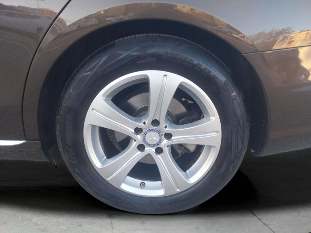 Mercedes E 220 D  194 CV  9G-Tronic