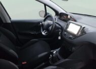 Peugeot 208 1.6 HDi  BLUE  Style 100 CV