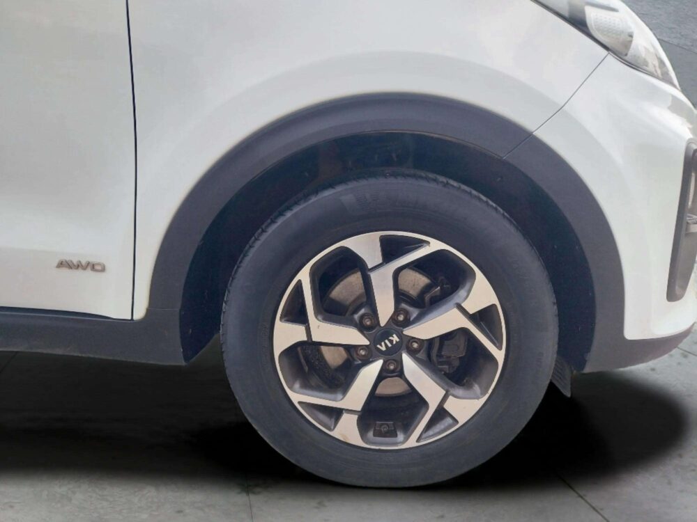 Kia Sportage 1.6 Híbrido Business  136 CV  4×4