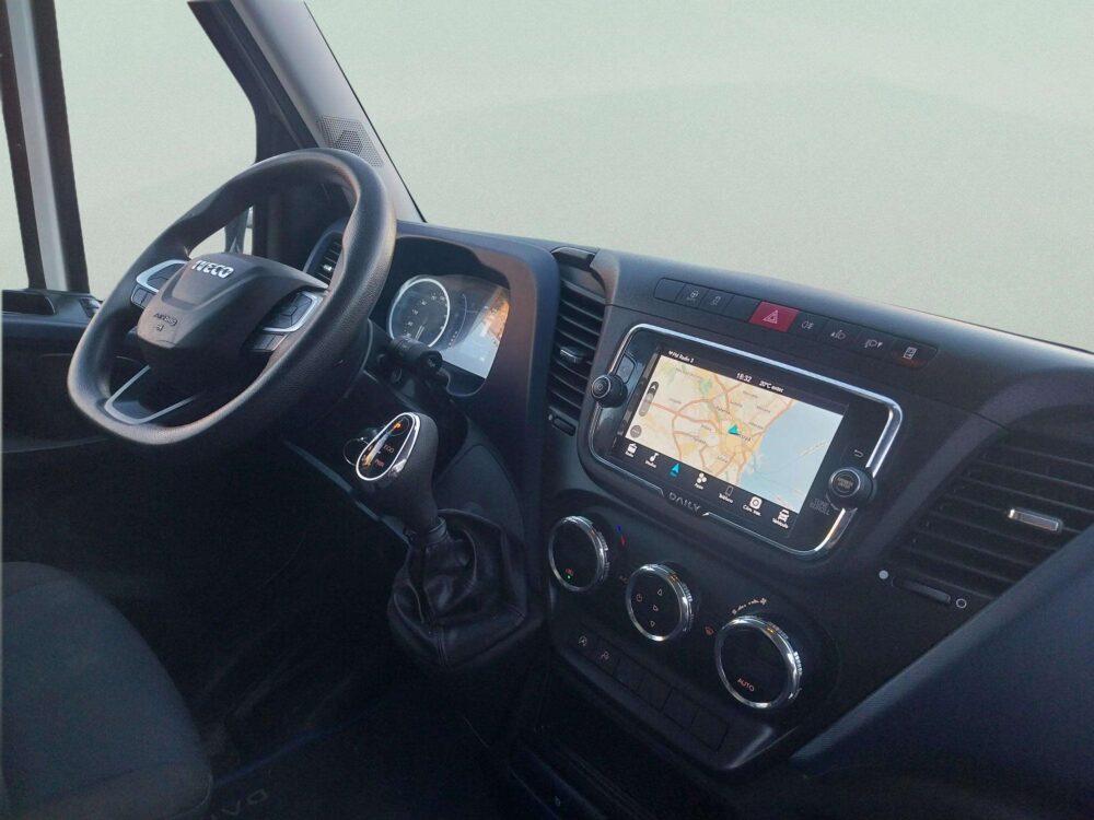 Iveco  35 S16  2.3D Automático