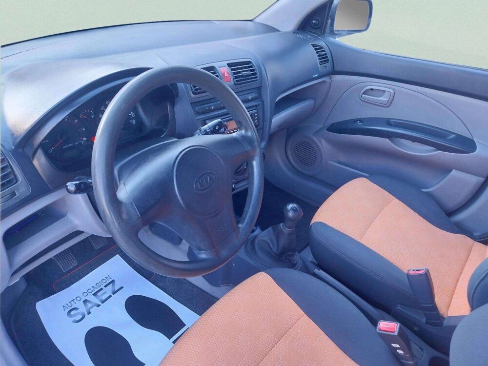 Kia Picanto 1.0  65 CV 5 P