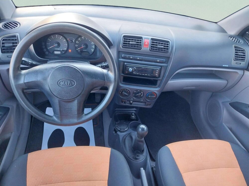 Kia Picanto 1.0  65 CV 5 P