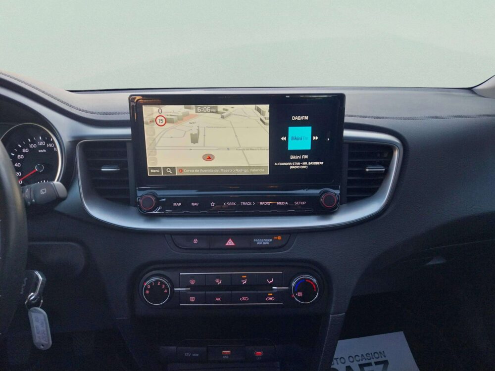 Kia  XCeed 1.0 Business  100 CV