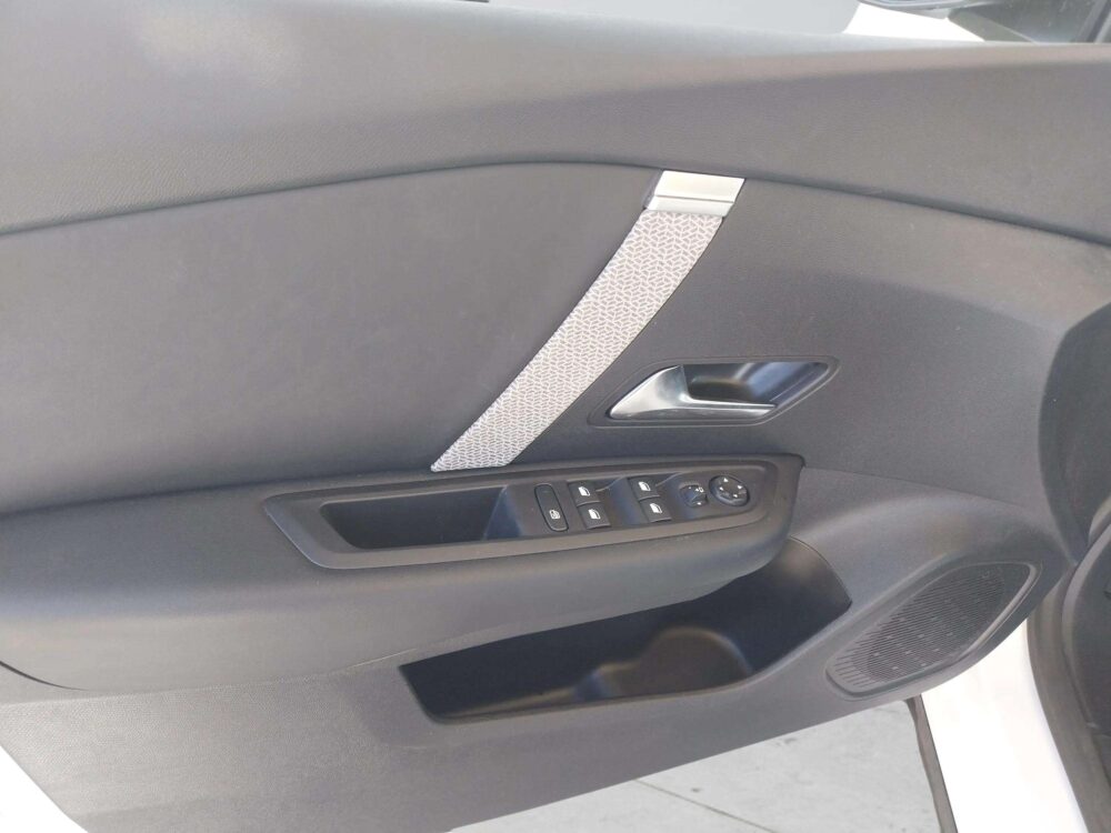 Citroen  C4   1.2  Business   130 CV