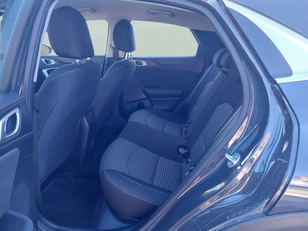 Kia  XCeed 1.0 Business  100 CV