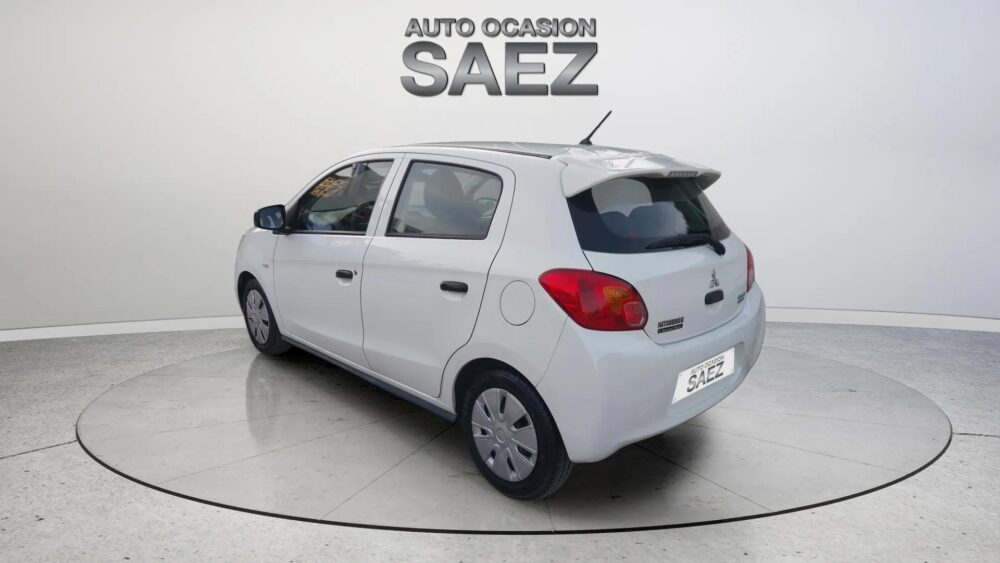 Mitsubishi Space Star  1.0  70 CV  5 P