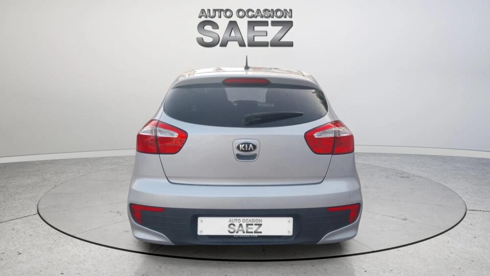 Kia Rio 1.2 CVVT Drive  84 CV