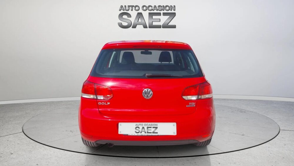 Volkswagen Golf 1.6 TDi  105 CV