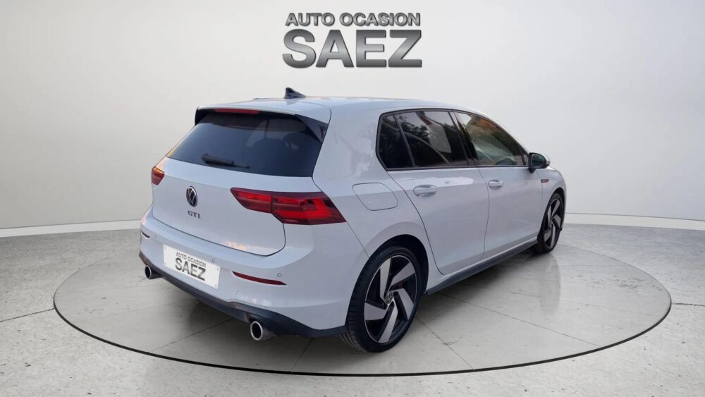 Volkswagen Golf 2.0 GTi