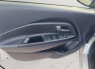 Kia Rio 1.2 CVVT Drive  84 CV