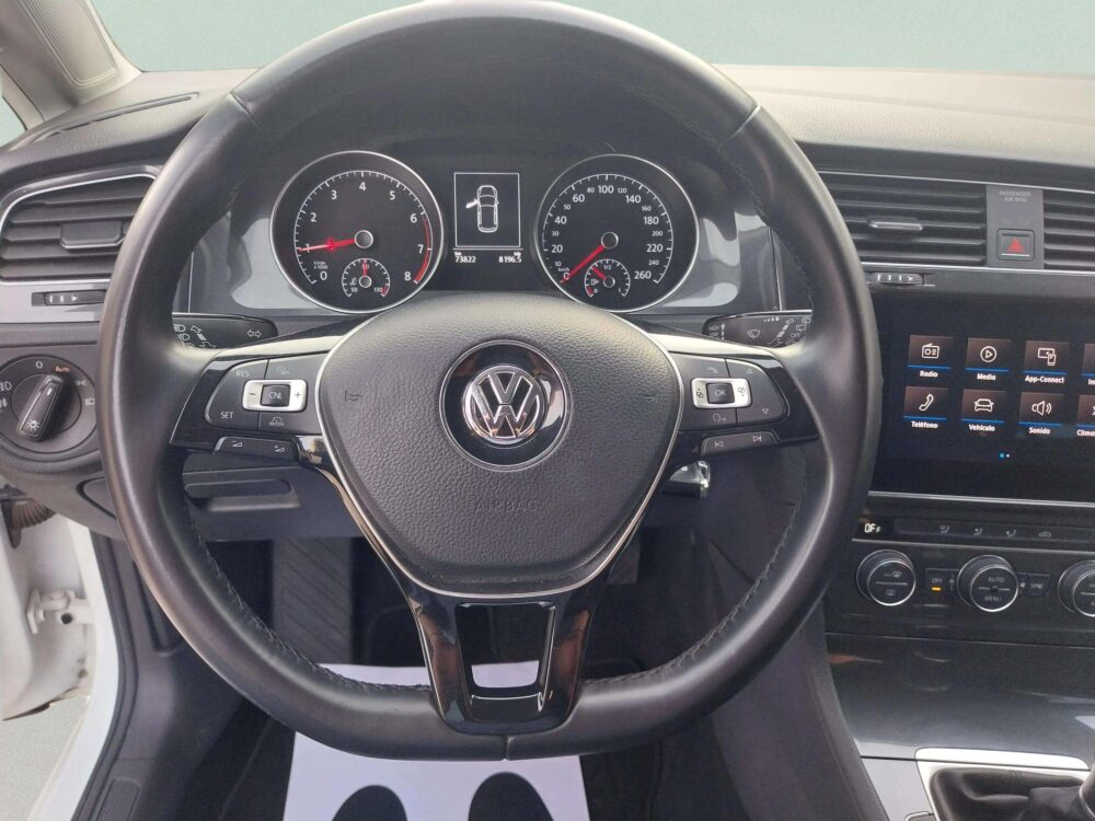 Volkswagen Golf VII  1.0 TSi  Ready2GO