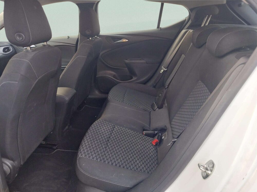 Opel Astra 1.6 CDTi Selective Pro  110 CV