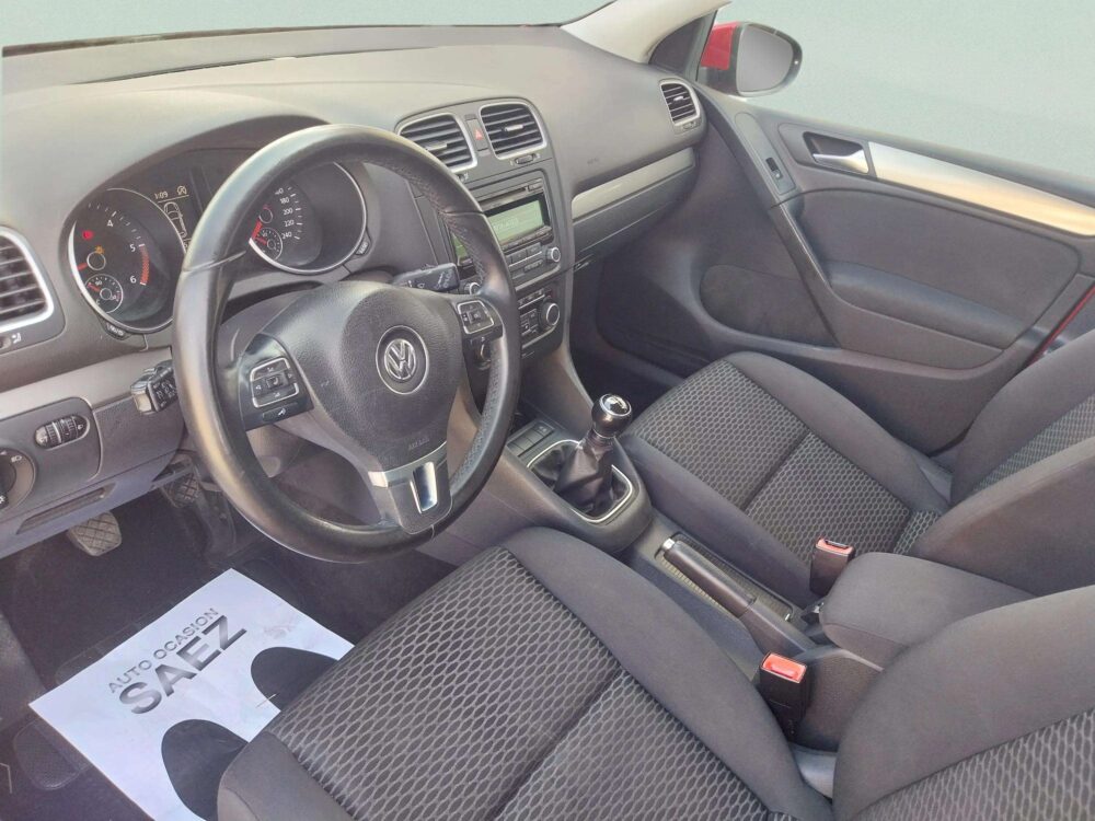 Volkswagen Golf 1.6 TDi  105 CV
