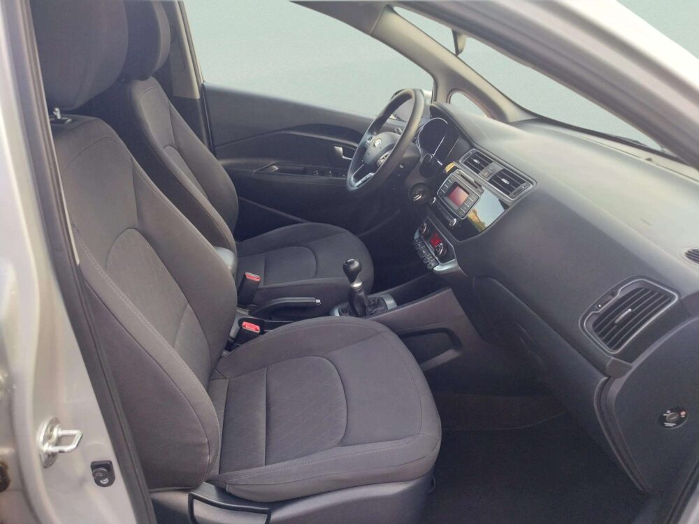 Kia Rio 1.2 CVVT Drive  84 CV