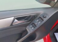 Volkswagen Golf 1.6 TDi  105 CV