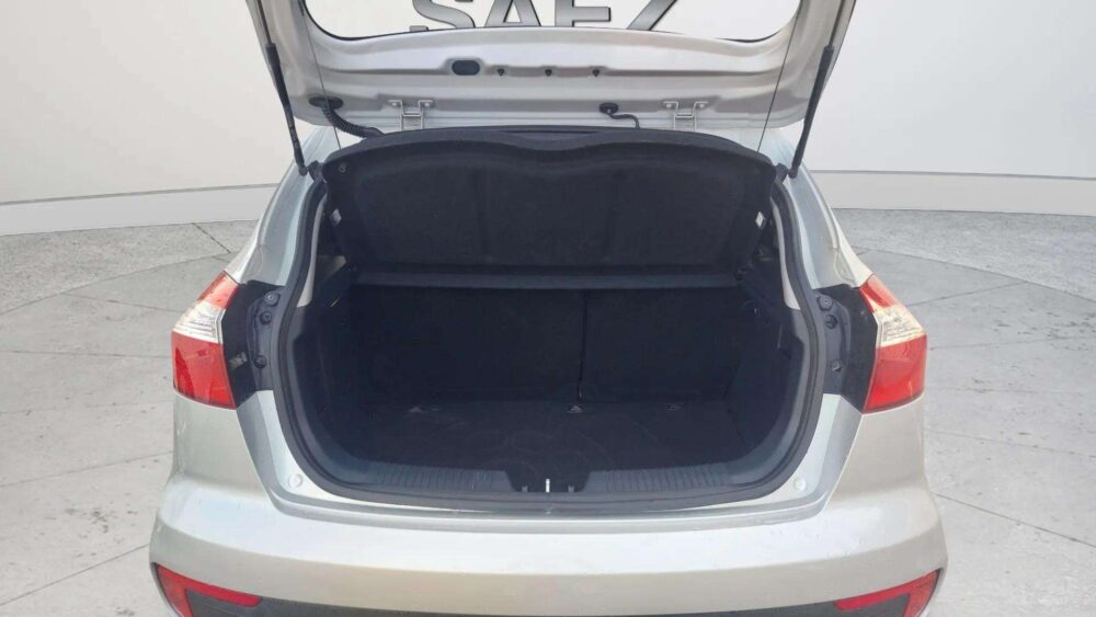 Kia Rio 1.2 CVVT Drive  84 CV