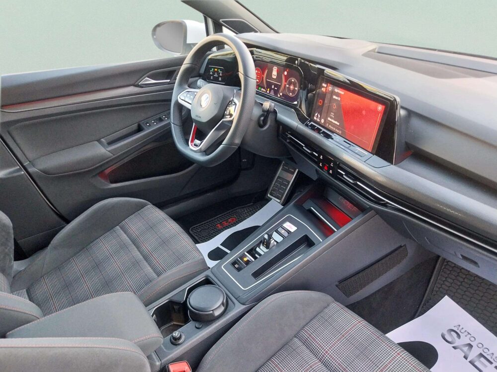 Volkswagen Golf 2.0 GTi