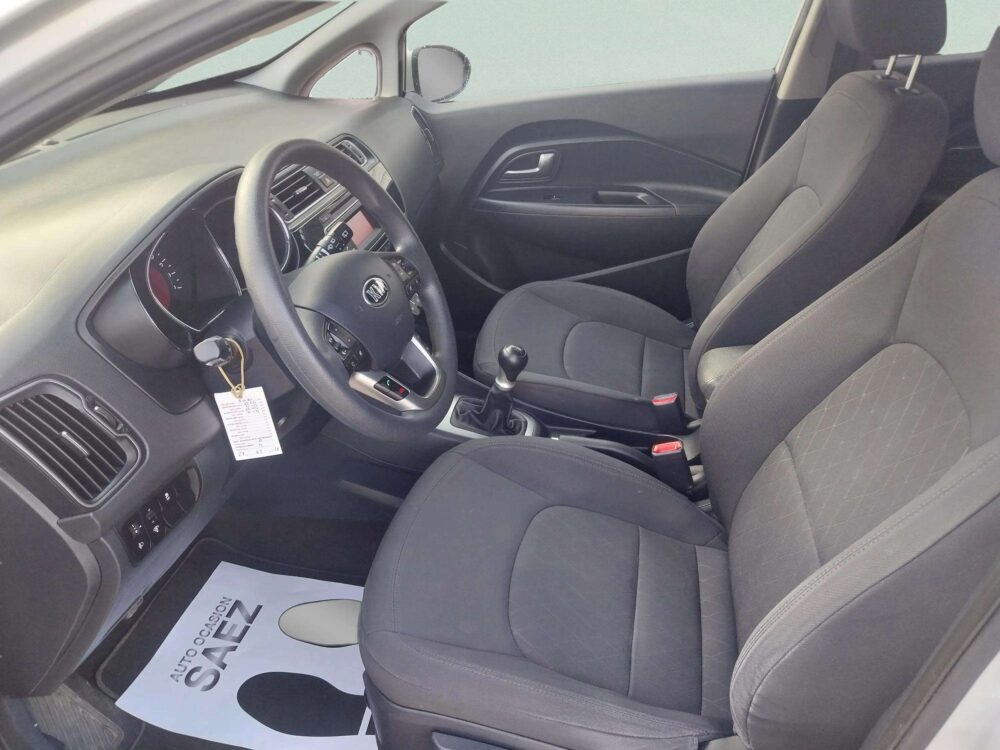 Kia Rio 1.2 CVVT Drive  84 CV