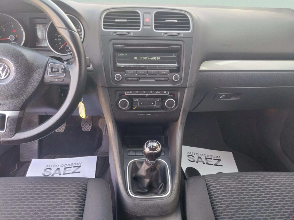 Volkswagen Golf 1.6 TDi  105 CV
