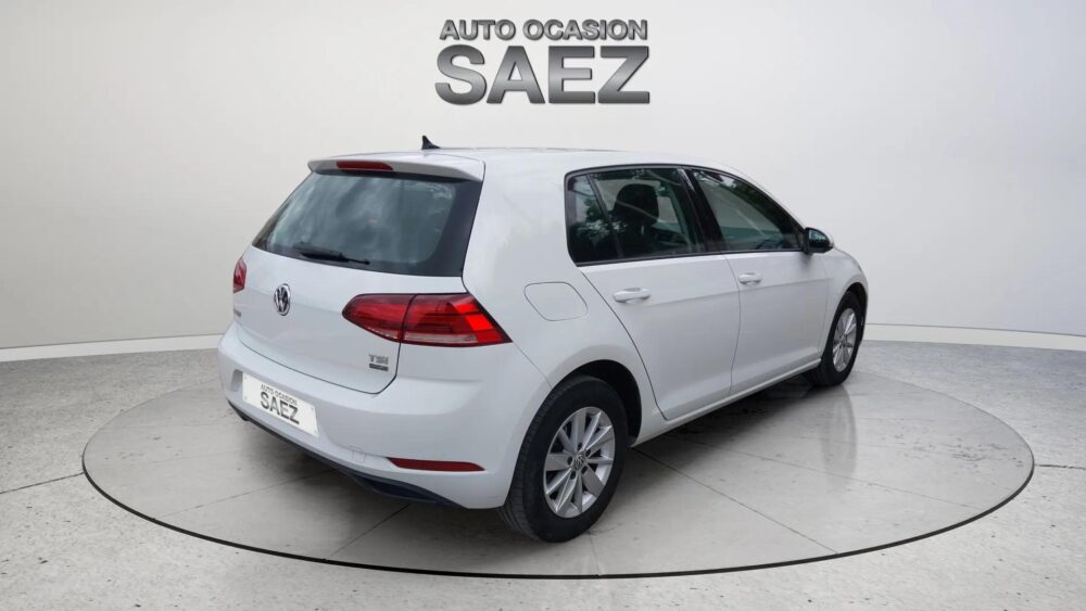 Volkswagen Golf 1.0 TSi  110 CV  Business
