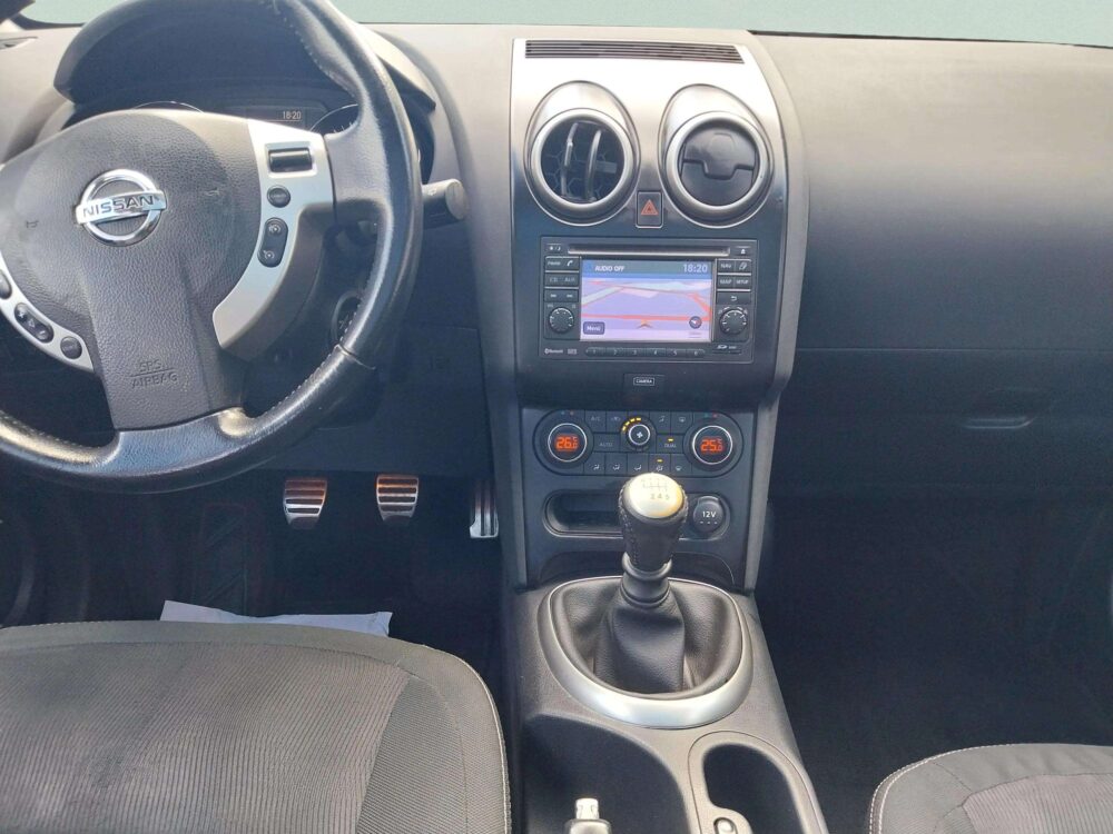 Nissan Qashqai  1.6 DCi 130 CV  Tekna