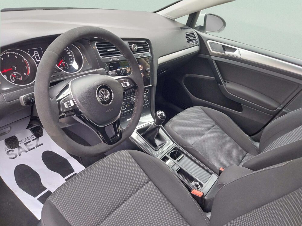 Volkswagen Golf 1.0 TSi  110 CV  Business