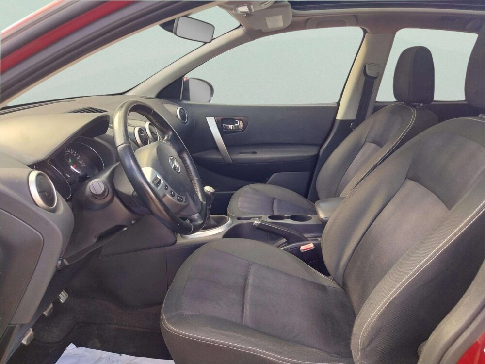 Nissan Qashqai  1.6 DCi 130 CV  Tekna