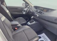 Renault Scénic 1.5 DCi  110 CV  Automático