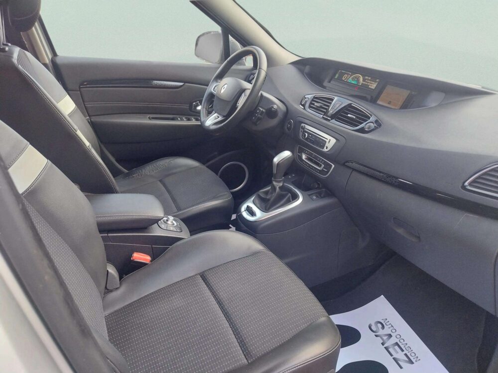 Renault Scénic 1.5 DCi  110 CV  Automático