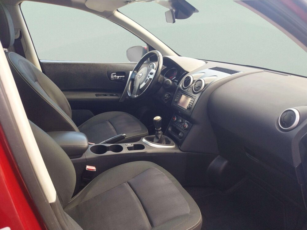 Nissan Qashqai  1.6 DCi 130 CV  Tekna