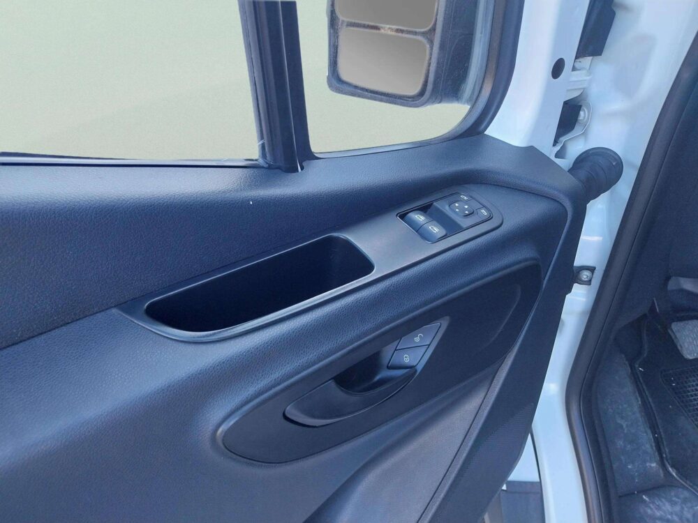 Mercedes Sprinter   2.2 CDi  142 CV L2 H3