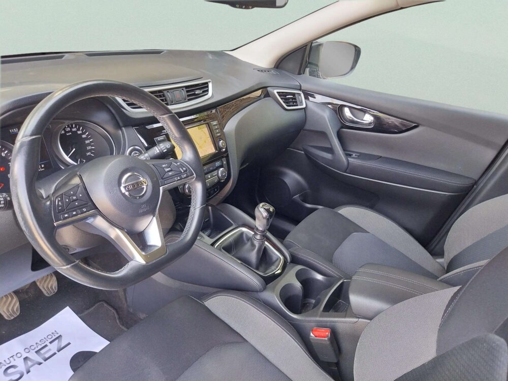 Nissan Qasqai  1.3 DIG-T  N-CONNECTA