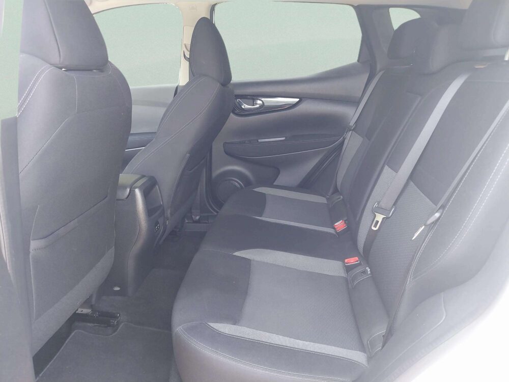 Nissan Qasqai  1.3 DIG-T  N-CONNECTA