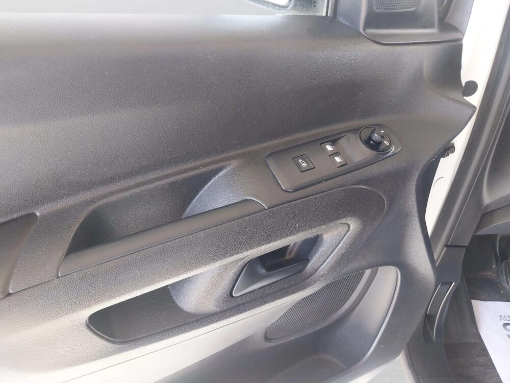 Peugeot Partner 1.5 HDi  100 CV Premium
