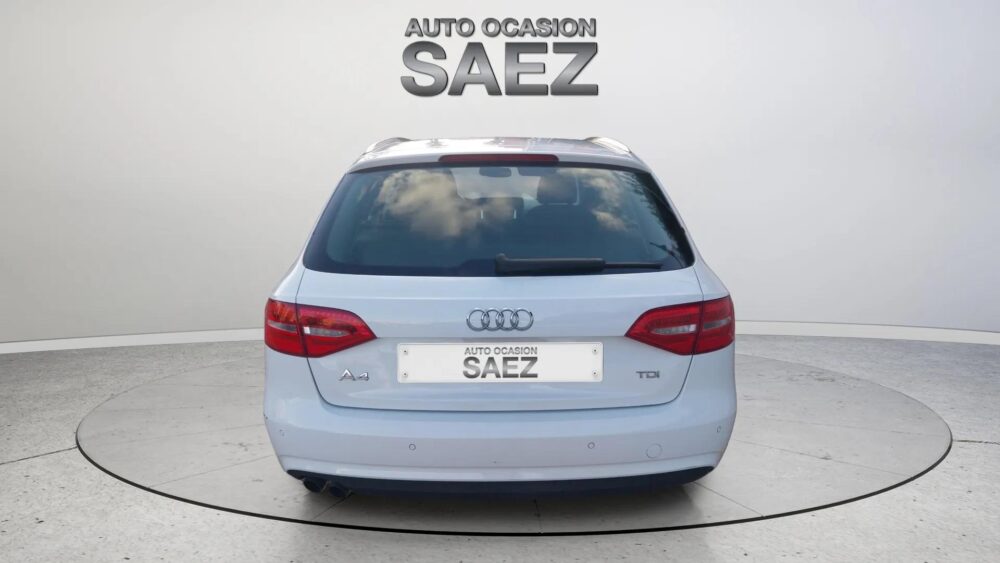 Audi A4 2.0 TDi  136 CV Avant