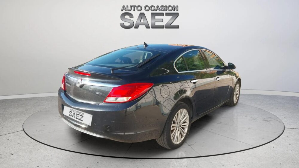 Opel Insignia  2.0 CDTi  136 CV Limousine