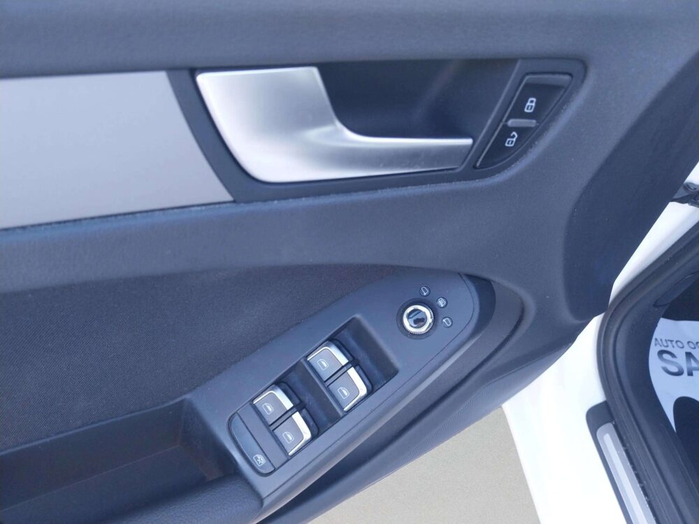 Audi A4 2.0 TDi  136 CV Avant