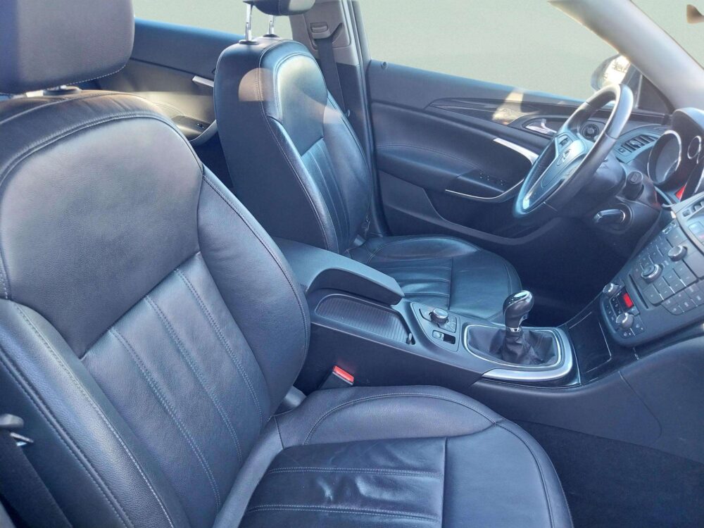 Opel Insignia  2.0 CDTi  136 CV Limousine